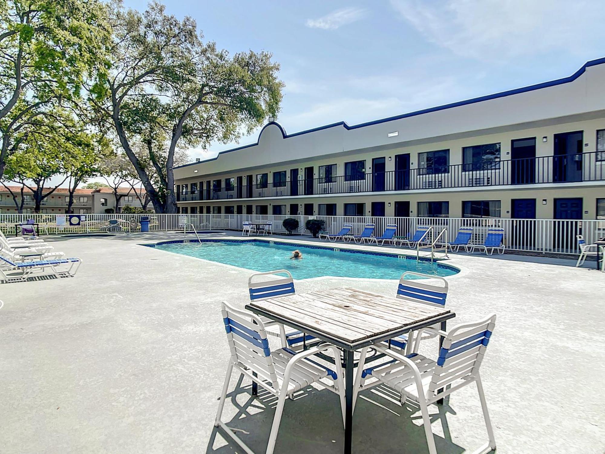 Stayable Kissimmee West Exteriör bild
